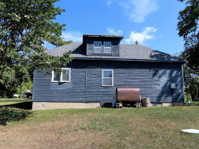 301 back of house.jpg