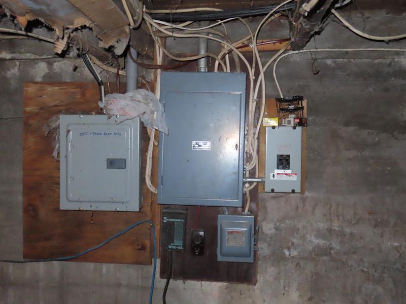 301 electrical panel.jpg
