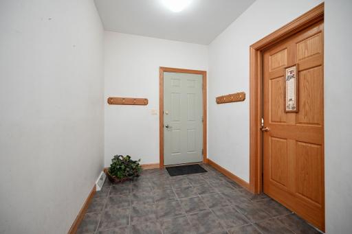 W157 Thomas Road, Fountain City, WI 54629