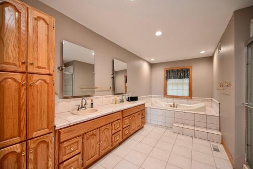 W157 Thomas Road, Fountain City, WI 54629