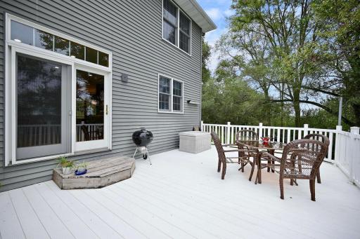 W157 Thomas Road, Fountain City, WI 54629