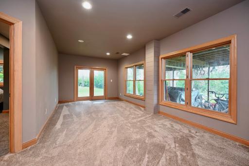 W157 Thomas Road, Fountain City, WI 54629