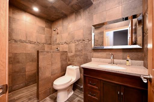 W157 Thomas Road, Fountain City, WI 54629