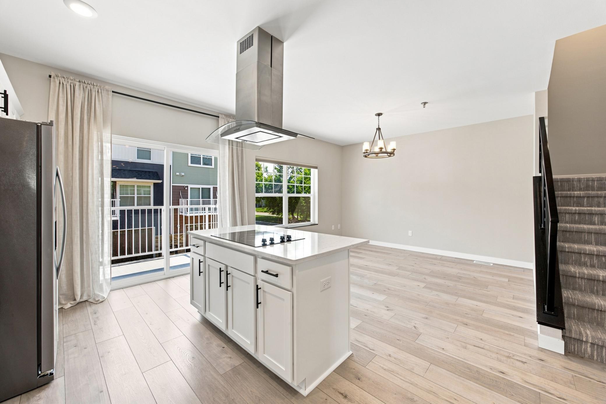 kitchen to patio and dining