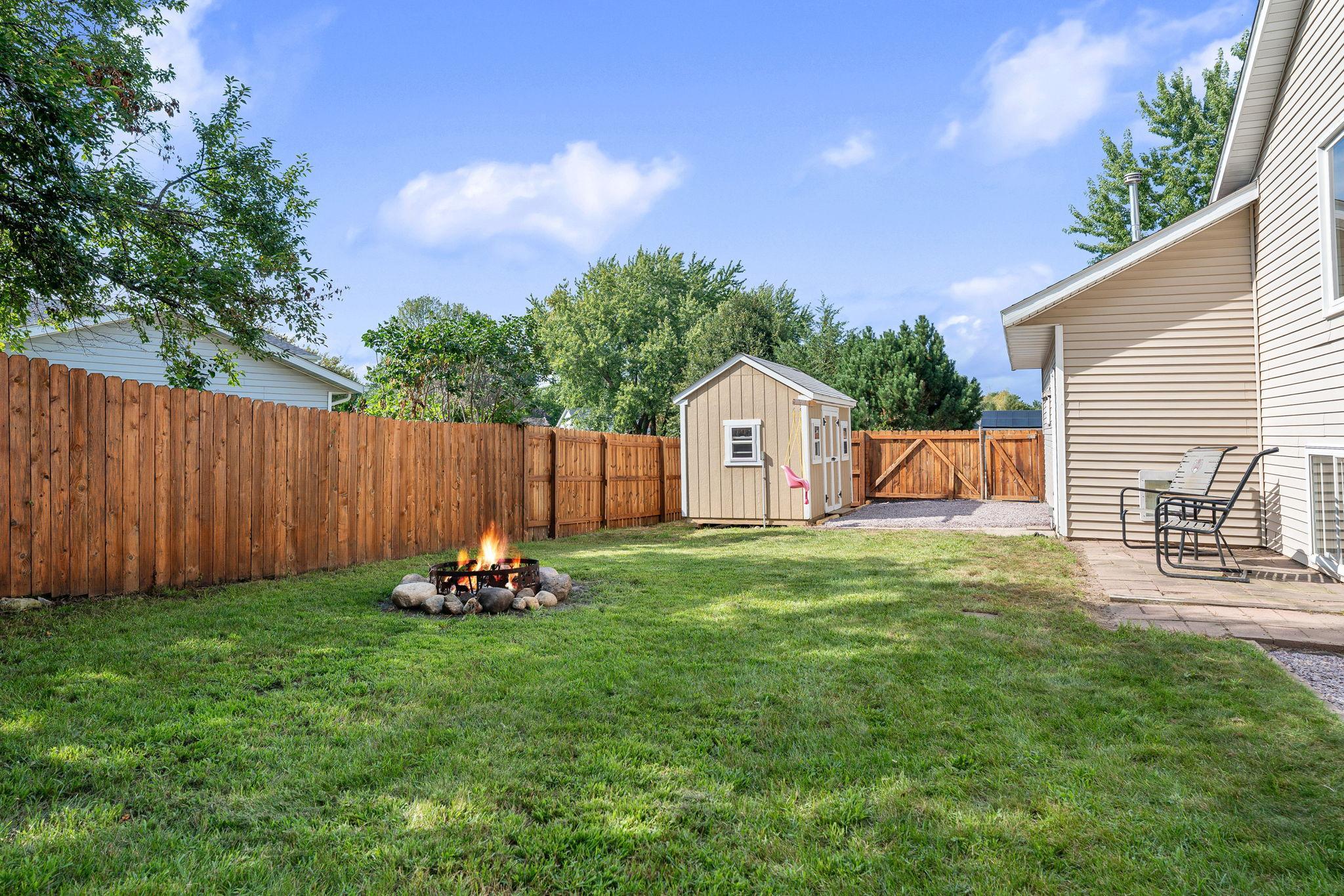46-web-or-mls-1939-greenwood-dr.jpg