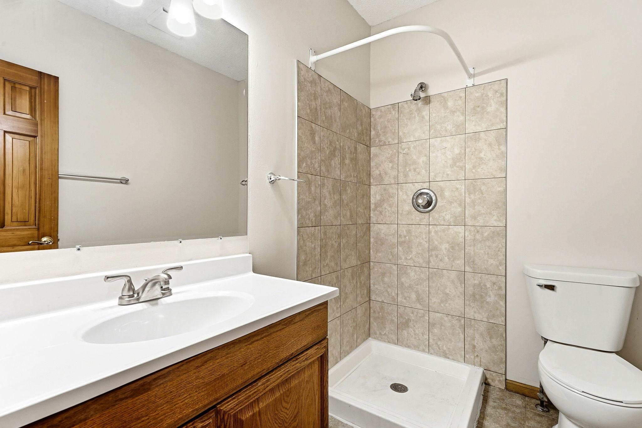 35-web-or-mls-8843-Blackoaks-Ln-N-35.jpg