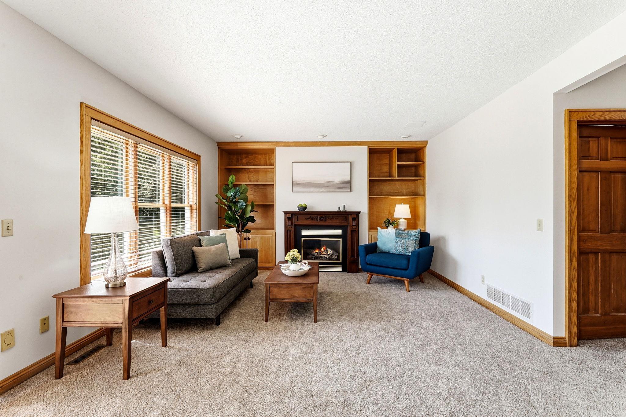 17-web-or-mls-8843-Blackoaks-Ln-N-17.jpg