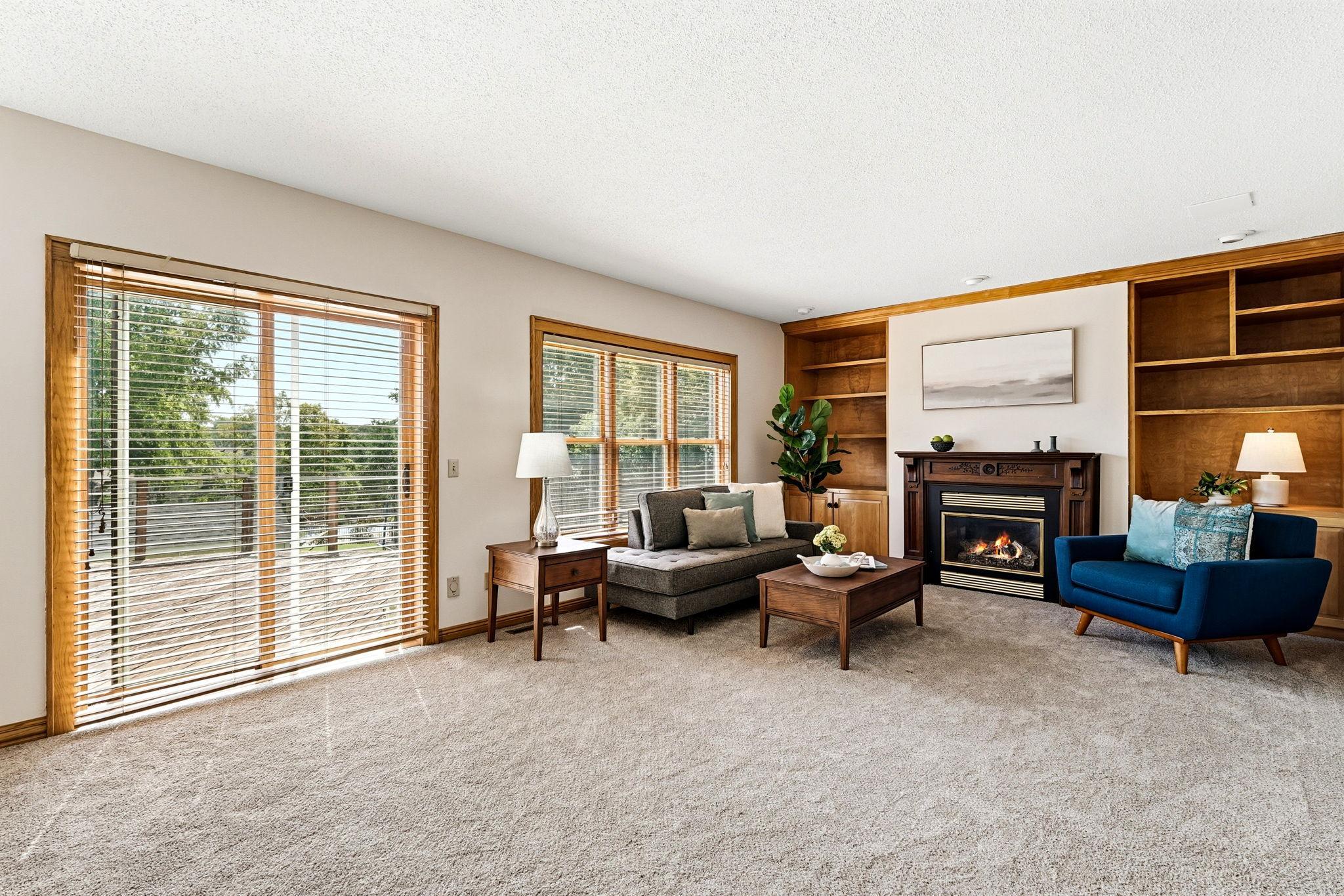 16-web-or-mls-8843-Blackoaks-Ln-N-16.jpg