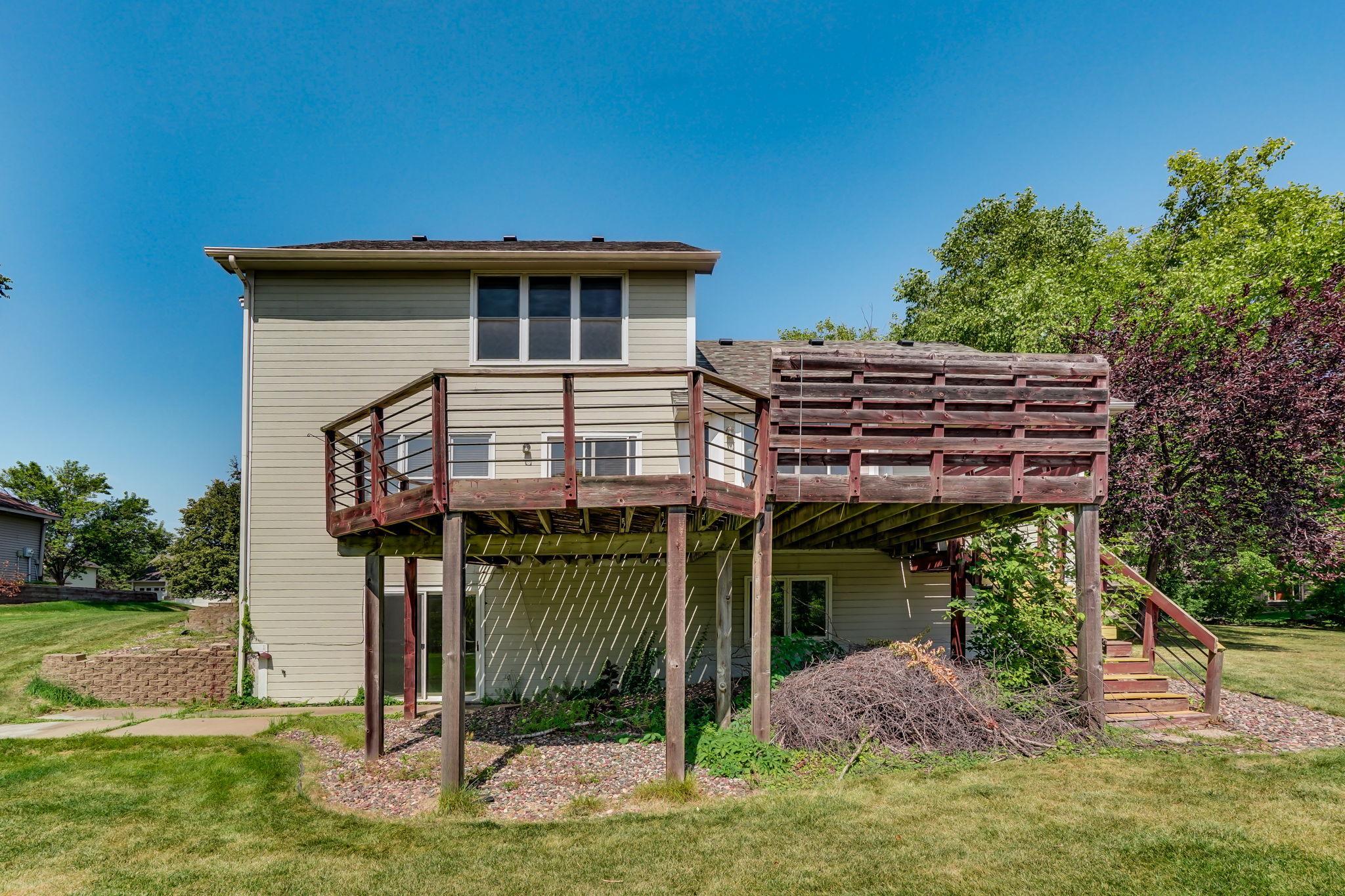 54-web-or-mls-8843-Blackoaks-Ln-N-54.jpg