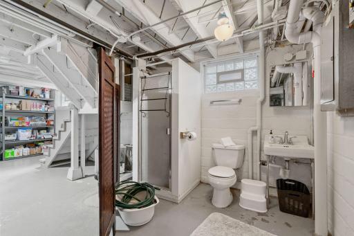 Functioning 3/4 bathroom behind the screen.