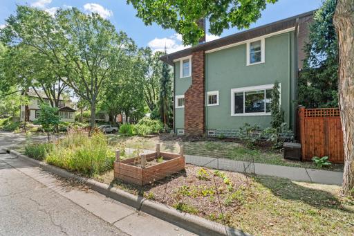 Gardening space on this side yard and inside the back yard fence.