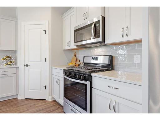 1140 Summit Cove, Dassel, MN 55325
