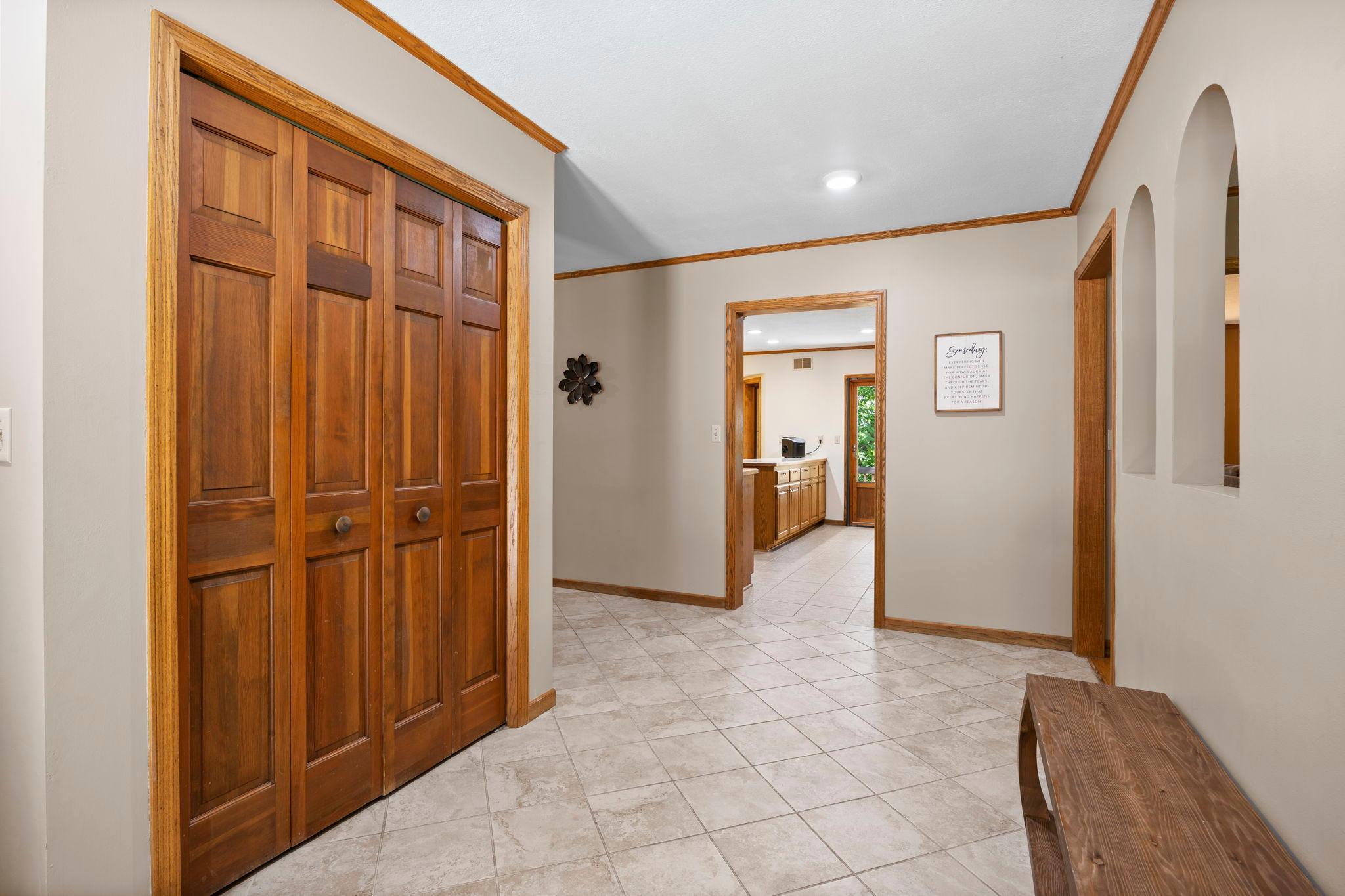 44-web-or-mls-2613 87th Ct-234.jpg