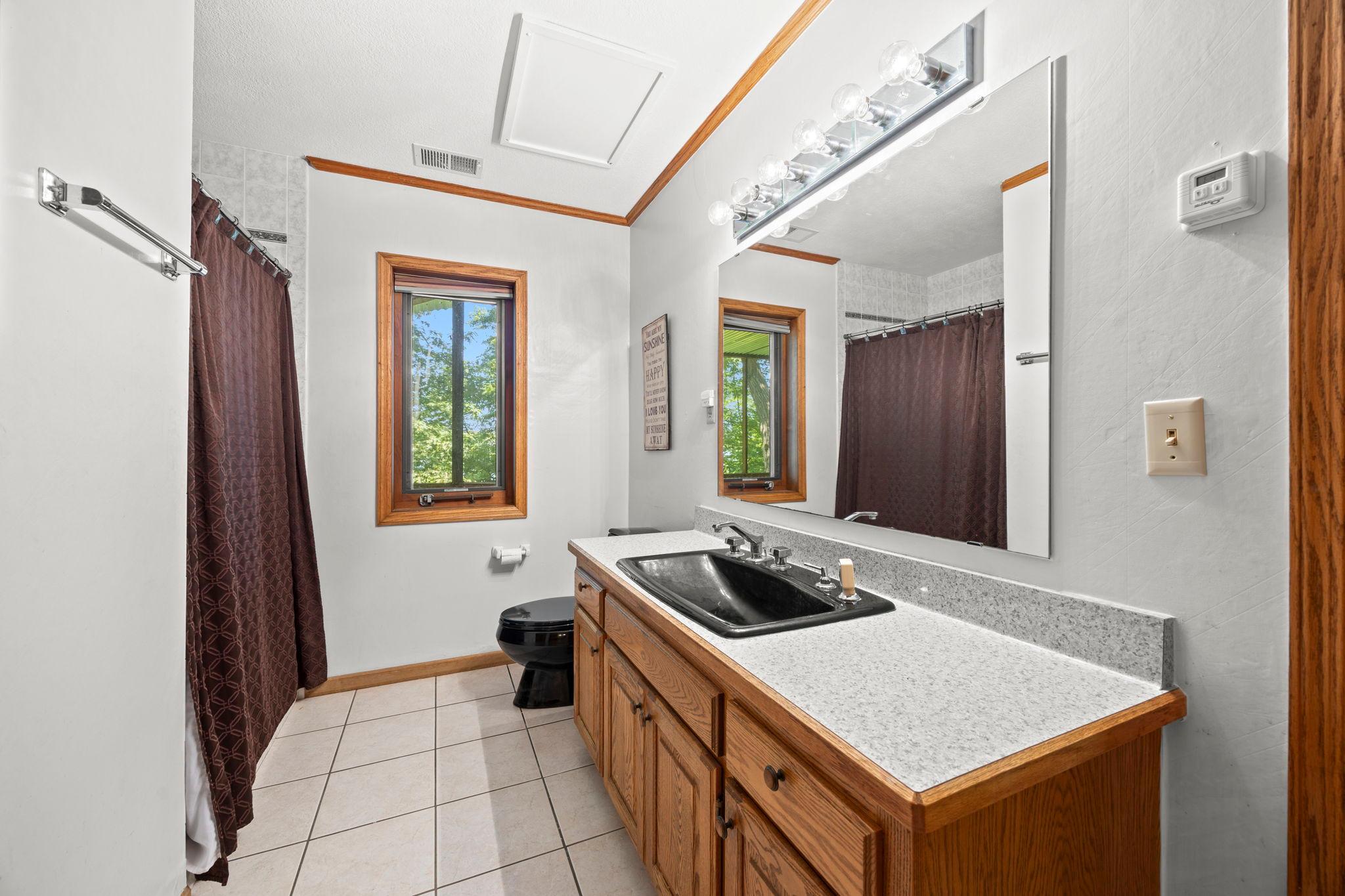 101-web-or-mls-2613 87th Ct-480.jpg