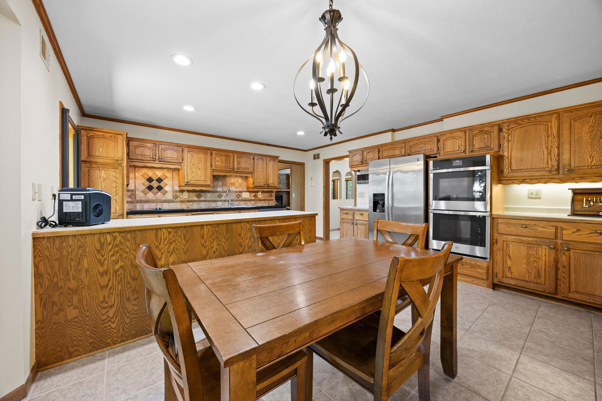 59-web-or-mls-2613 87th Ct-309.jpg