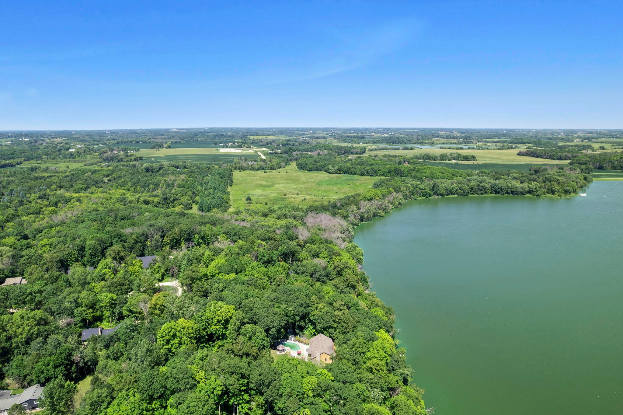 10-web-or-mls-2613 87th Ct-669.jpg