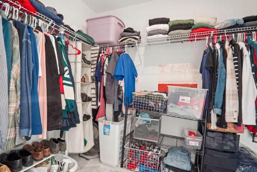 11-web-or-mls-A7309310_declutter_622268e8.jpg