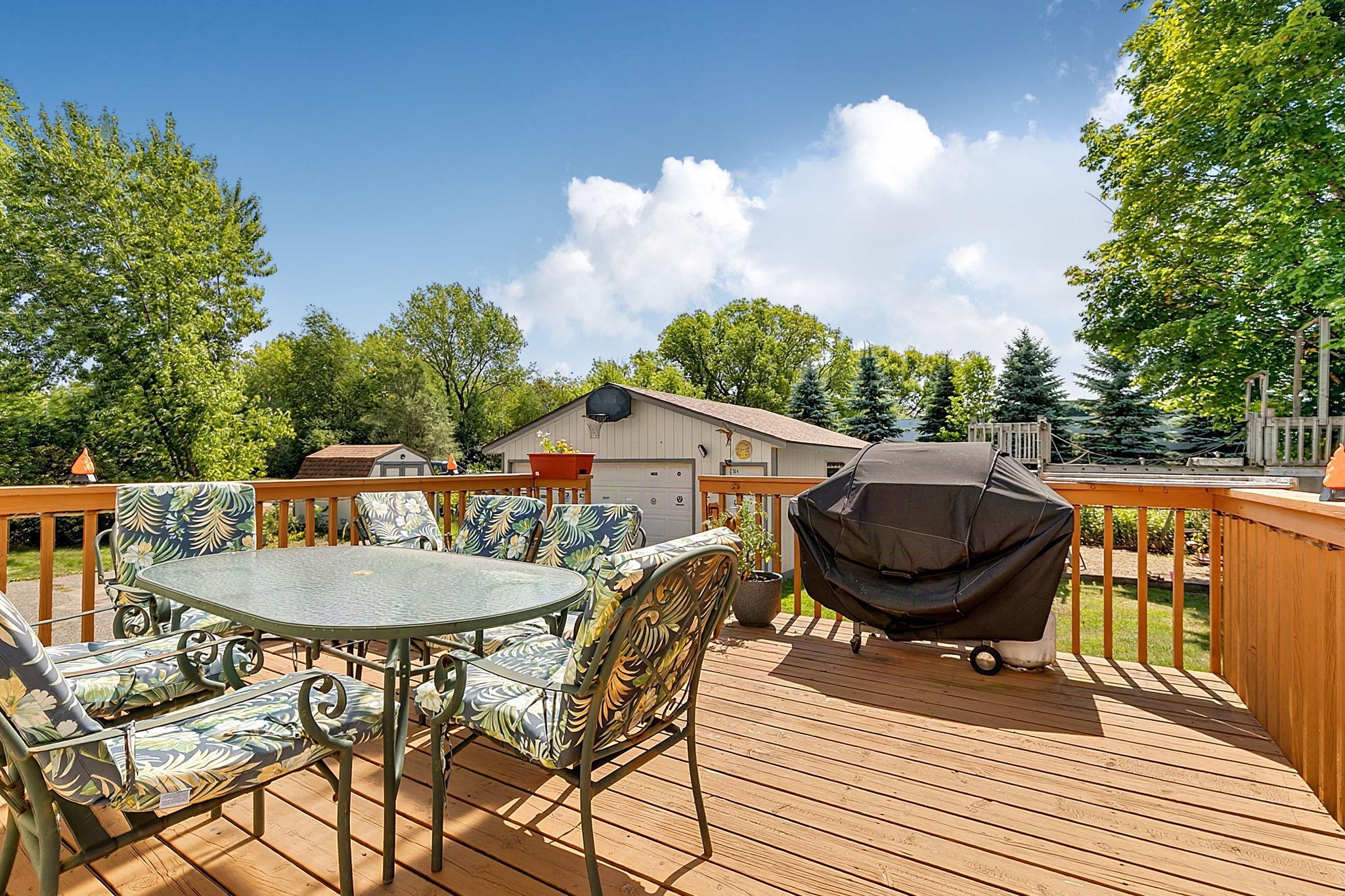 Large Deck