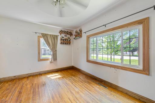 406 S Main Street, Medford, MN 55049