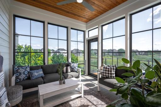 Enjoy your morning coffee in your 11x11 east-facing sunroom with sunspace windows.