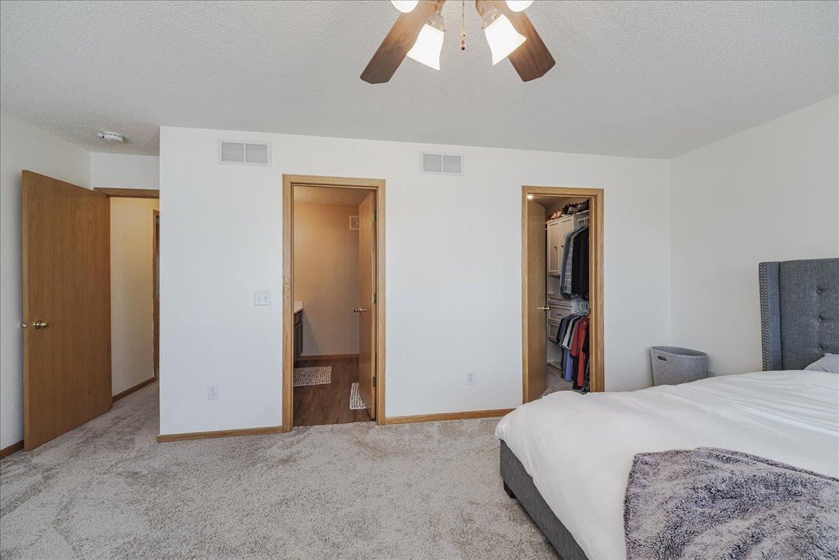 37-Primary Bedroom.jpg