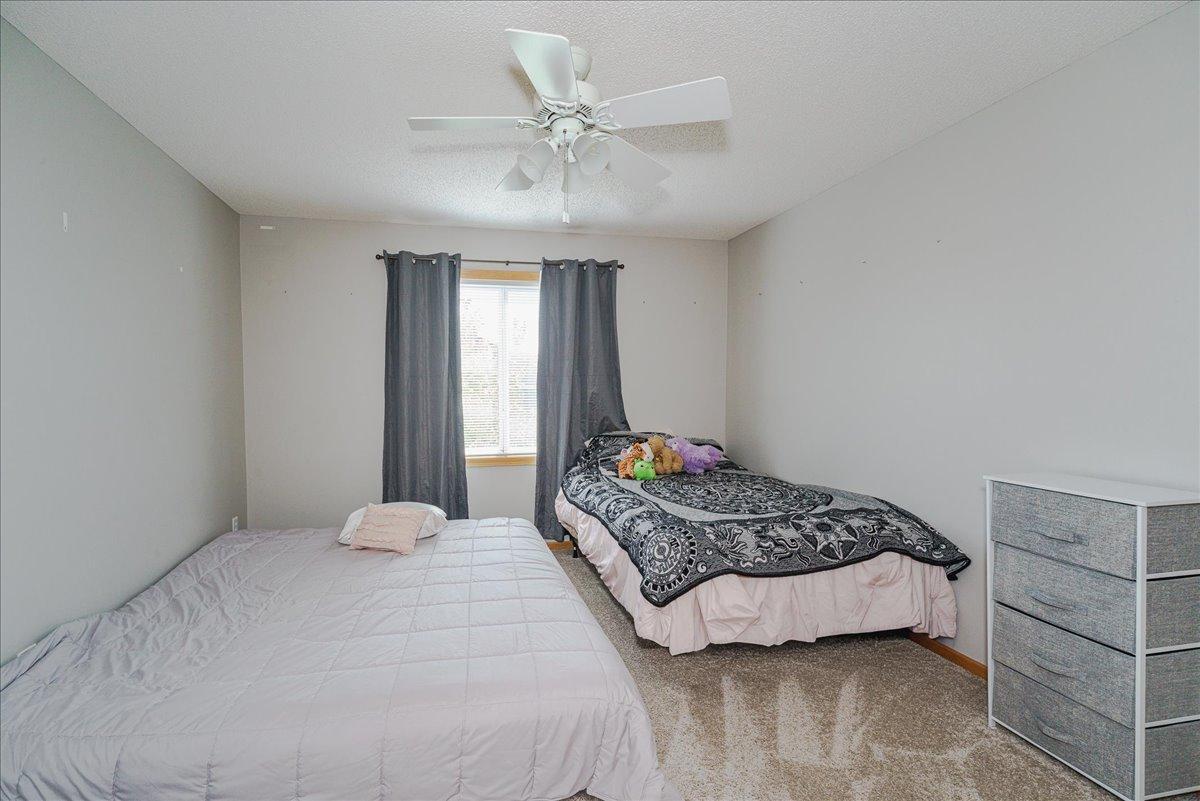 29-Bedroom 1.jpg