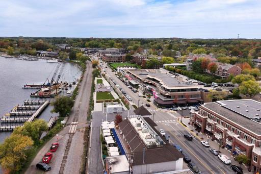 75-web-or-mls-Wayzata Drone-4.jpg