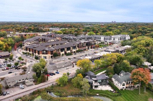 74-web-or-mls-Wayzata Drone-3.jpg