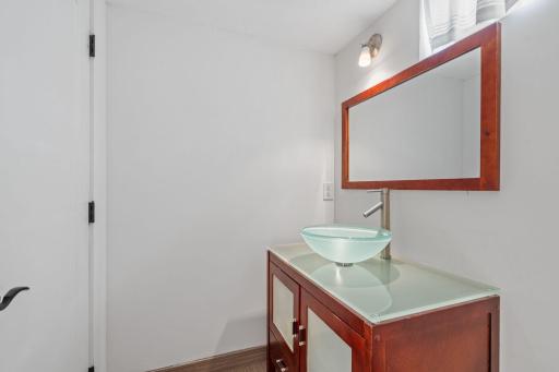 68-web-or-mls-219 Chicago Ave-68.jpg