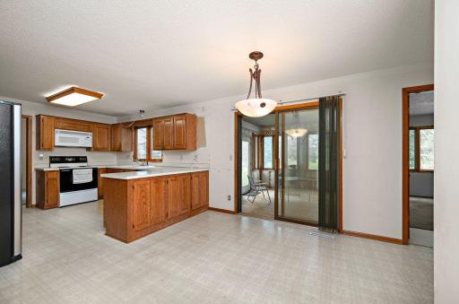 Breakfast Area / Sunroom Access