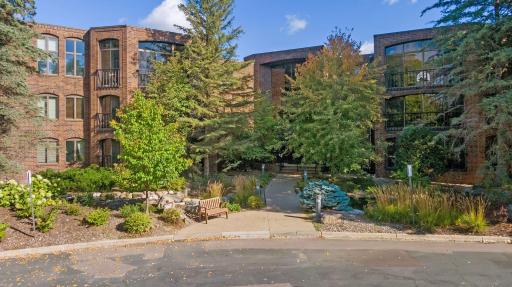 5601 Dewey Hill Road - Spacecrafting - 0008.jpg
