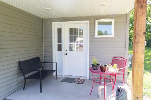 This front covered patio space is nice and relaxing.