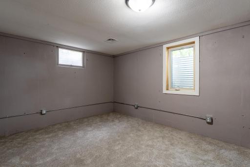 1715 19th Street S, Moorhead, MN 56560