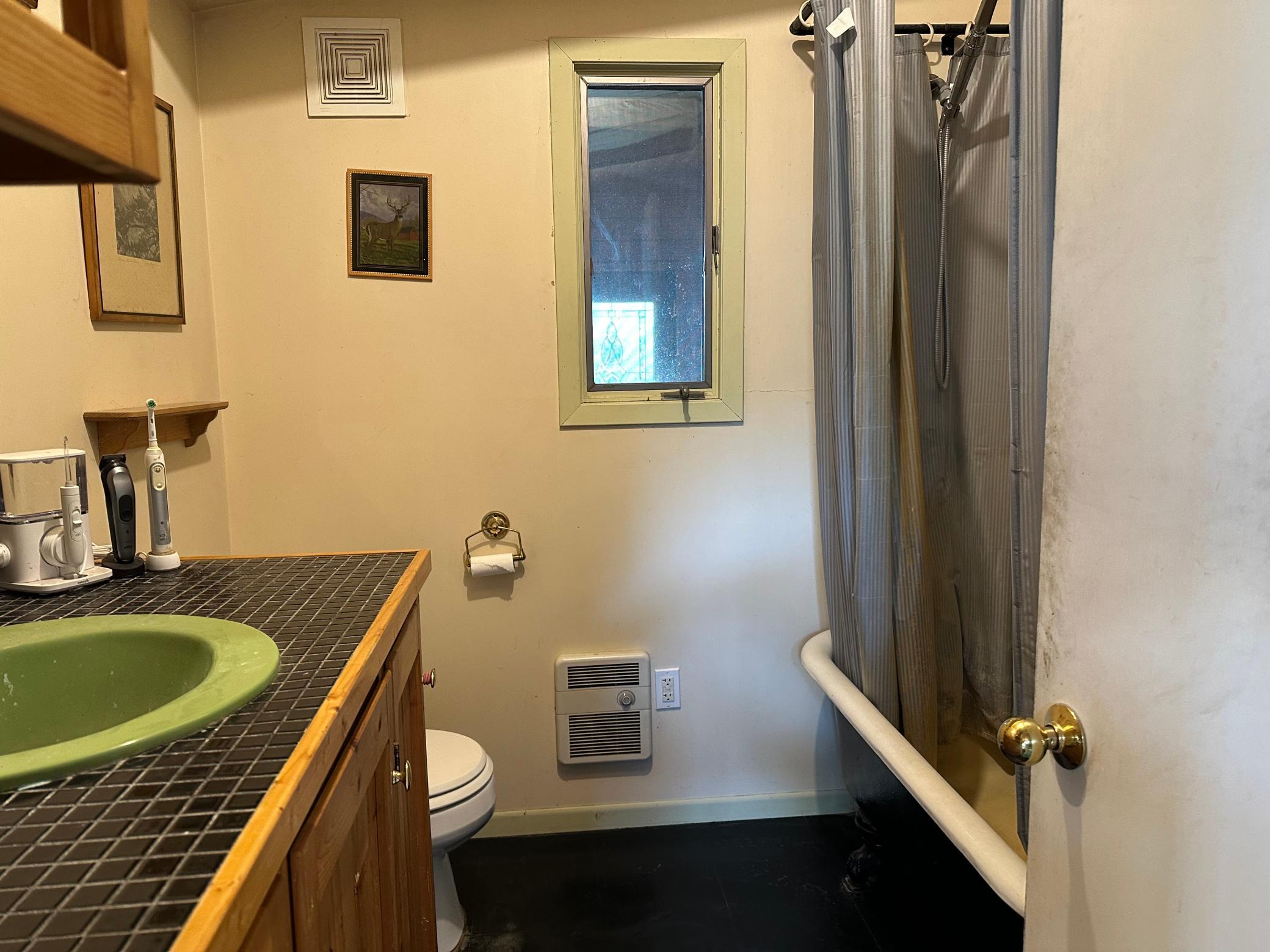 Full Bath