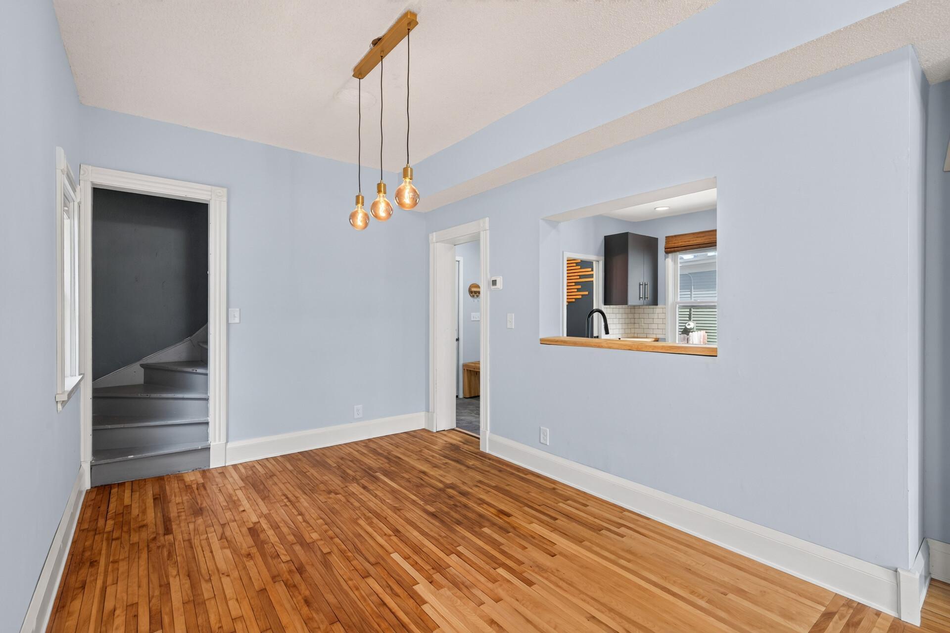 801 Armstrong Ave 11.jpg