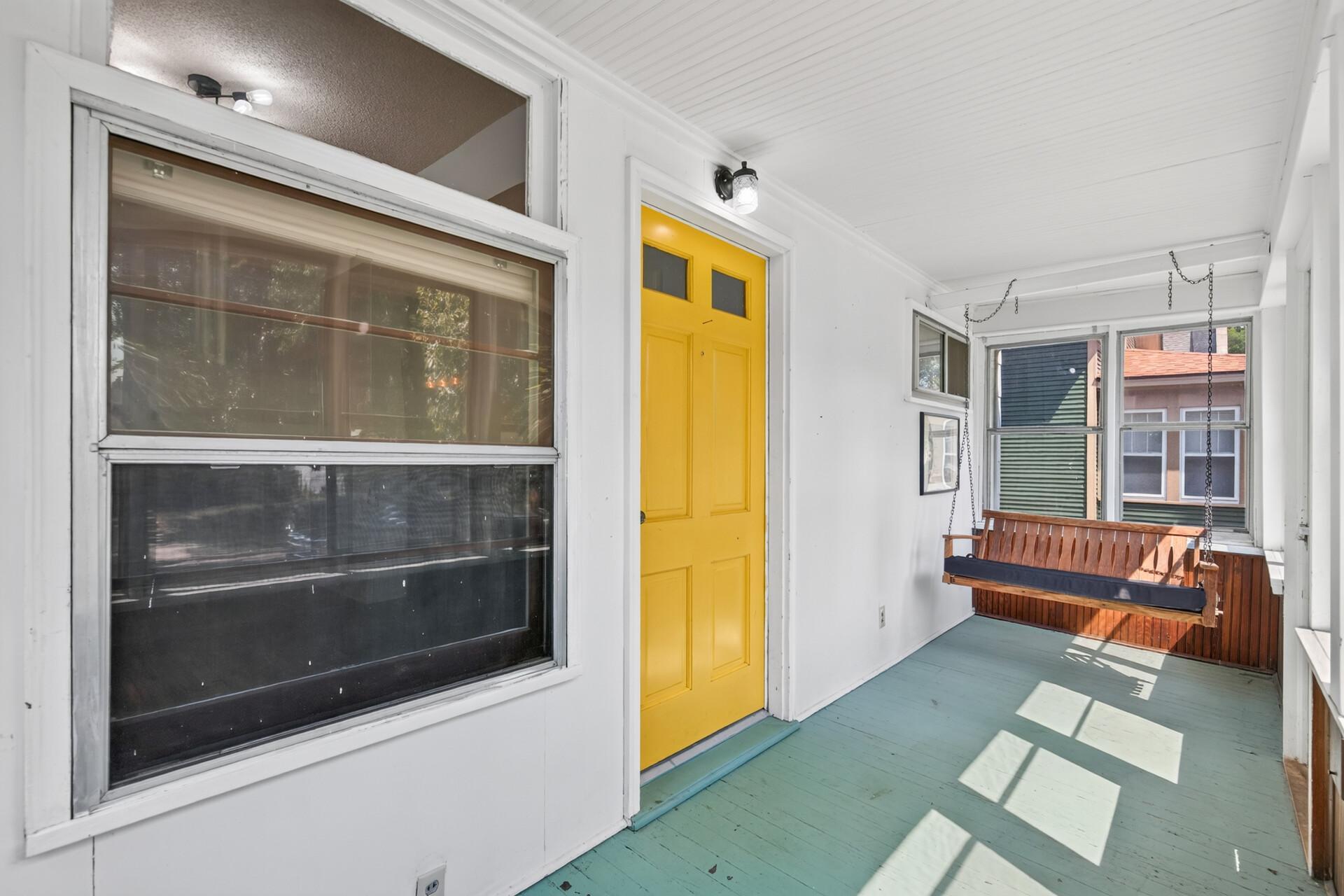 801 Armstrong Ave 5.jpg
