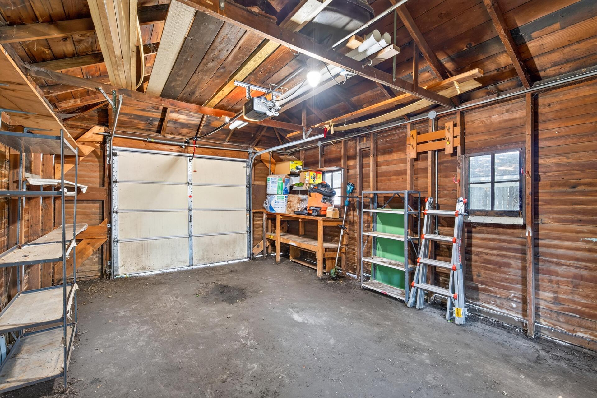 801 Armstrong Ave 40.jpg
