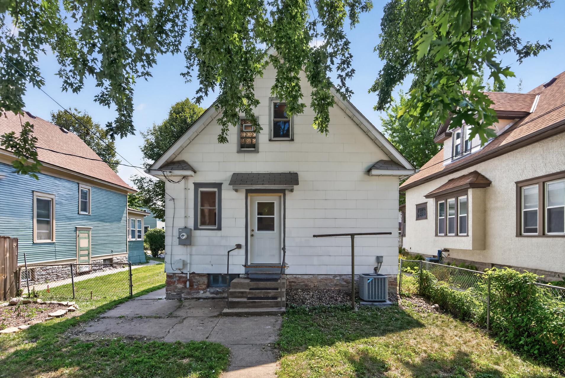 801 Armstrong Ave 42.jpg