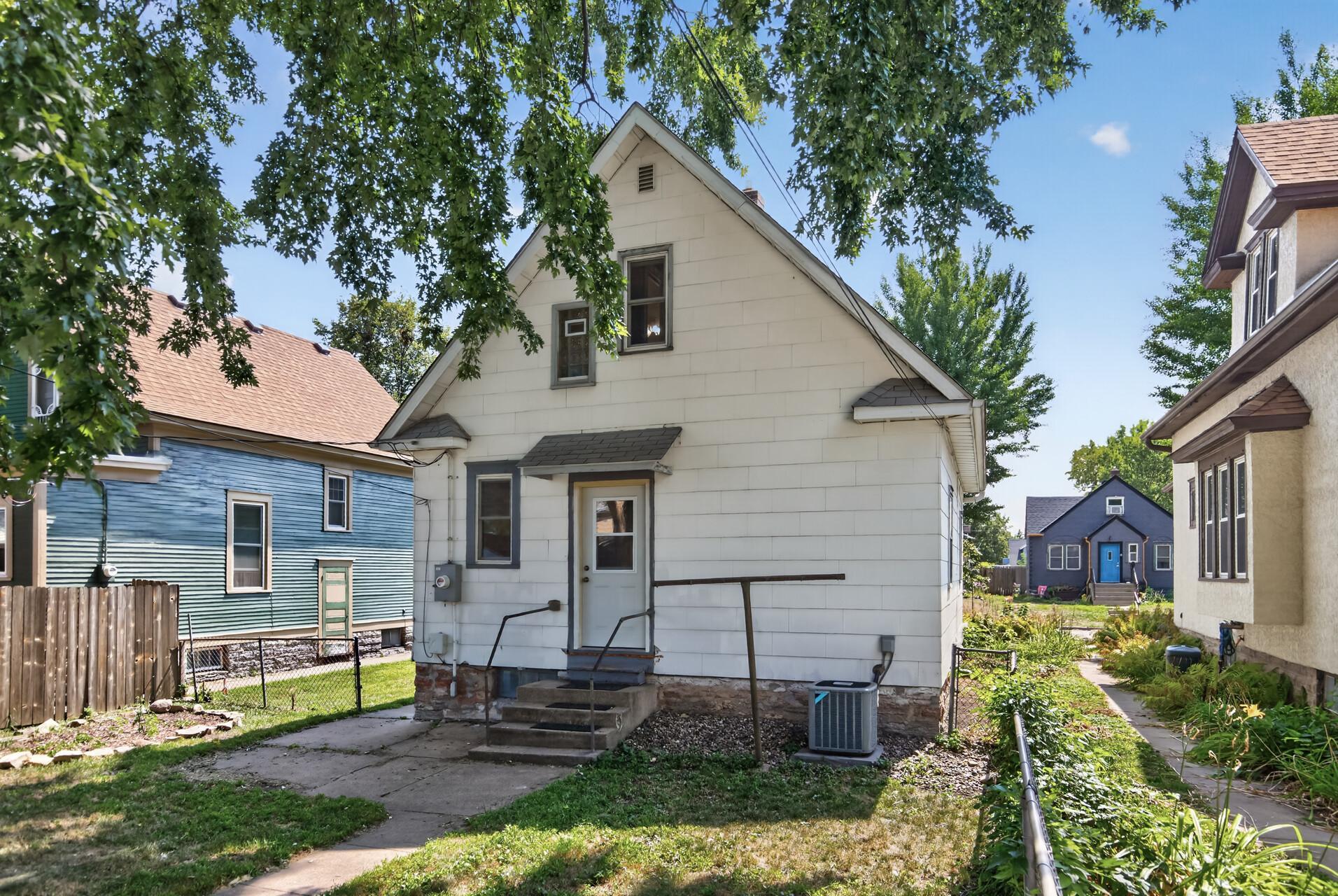 801 Armstrong Ave 41.jpg