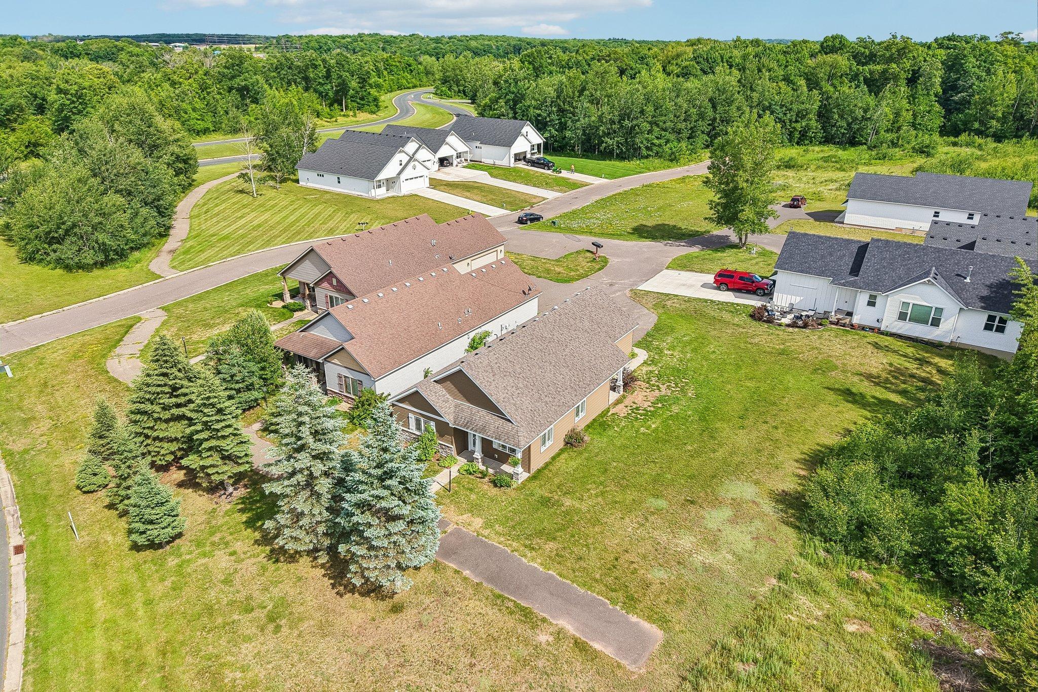43-web-or-mls-Prairie Ln-S2206-043.jpg