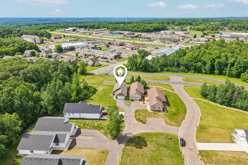 37-web-or-mls-Prairie Ln-S2206-037.jpg