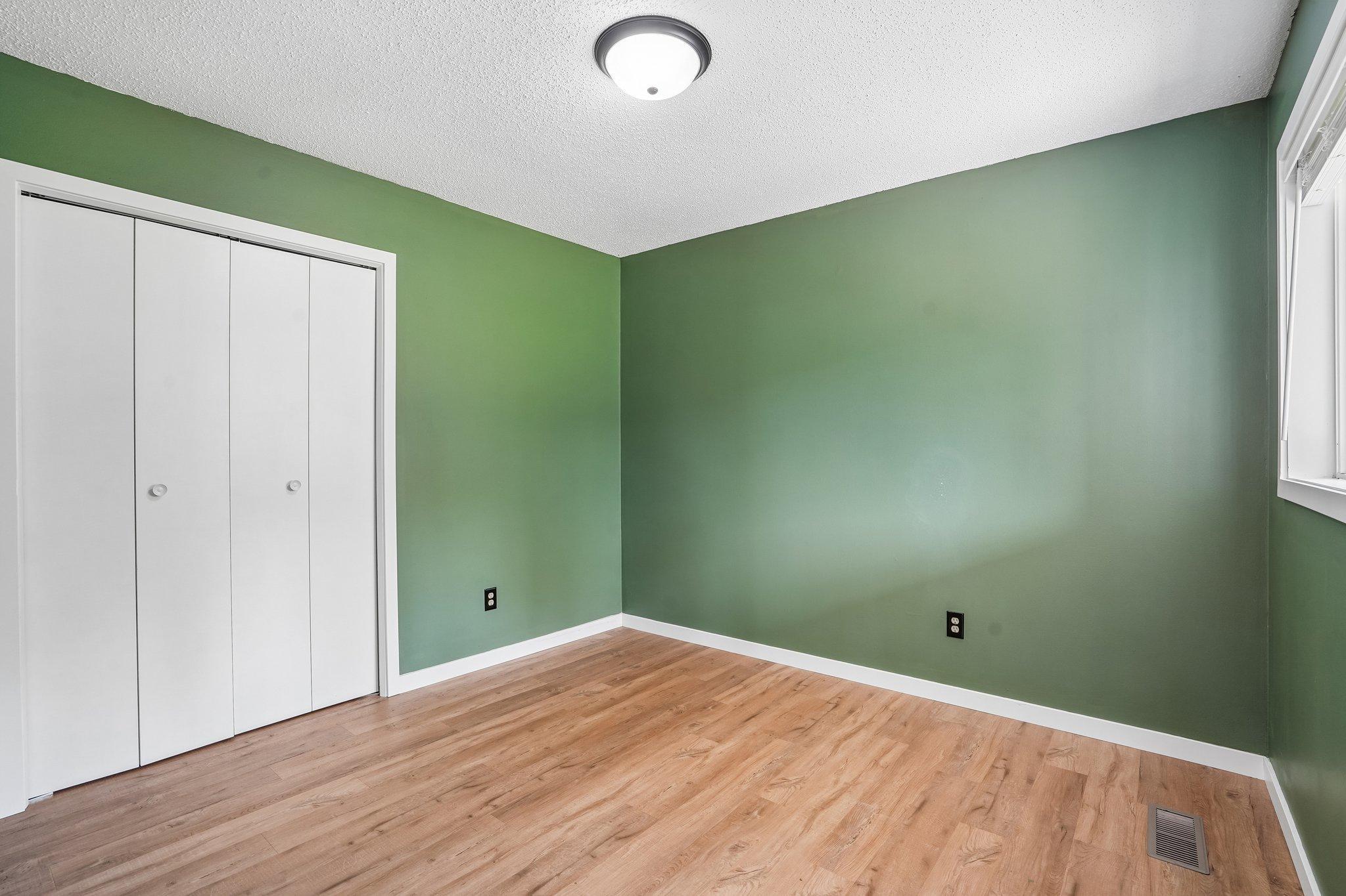 23-web-or-mls-Prairie Ln-S2206-023.jpg