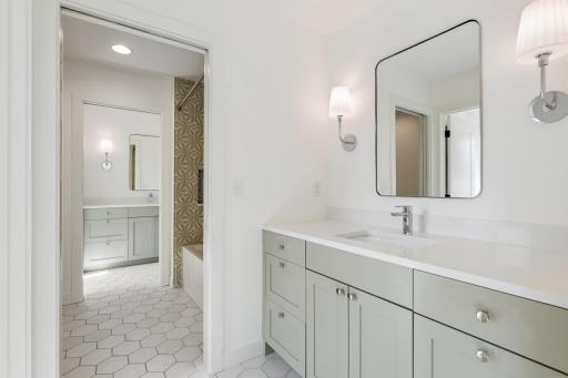 6029 Abbott Avenue S, Edina, MN 55410