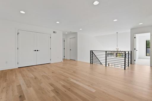 6029 Abbott Avenue S, Edina, MN 55410