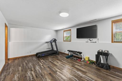 958 Cortland Dr 27.jpg