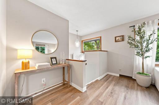 13240 Dahlgren Road, Minnetonka, MN 55305