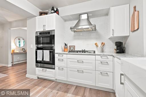 13240 Dahlgren Road, Minnetonka, MN 55305