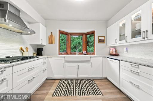 13240 Dahlgren Road, Minnetonka, MN 55305