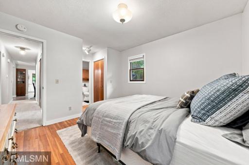 13240 Dahlgren Road, Minnetonka, MN 55305
