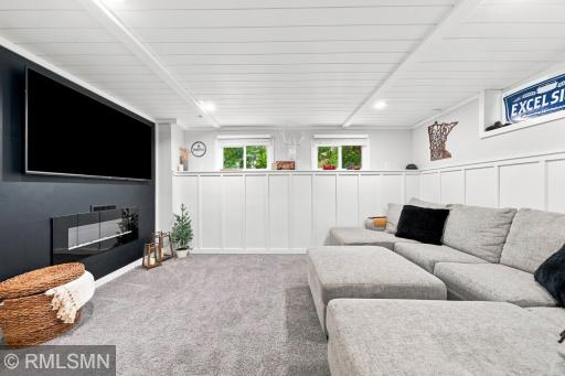 13240 Dahlgren Road, Minnetonka, MN 55305